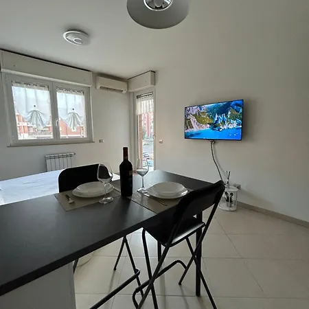 Urban Sky Loft Apartment Fiumicino